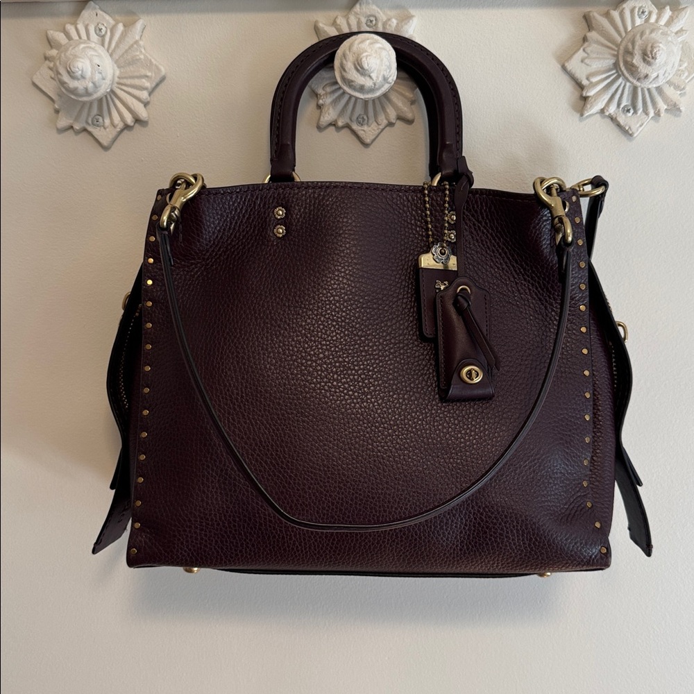 Coach Rogue 30 studded Oxblood